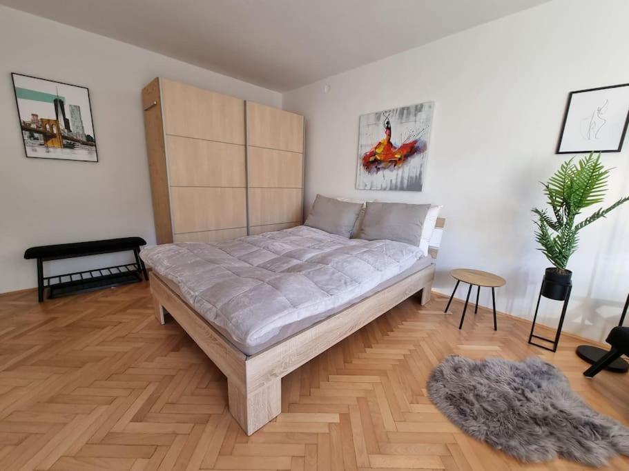 The Rowhouse - Free Parking Apartment Laibach